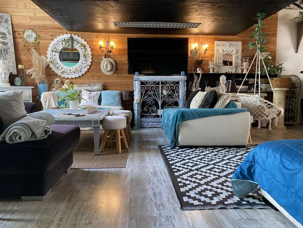 Maison à CARCASSONNE