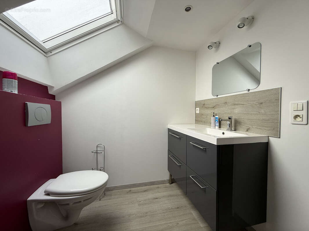 Maison à DOMBROT-LE-SEC