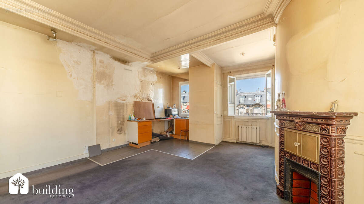 Appartement à PARIS-17E