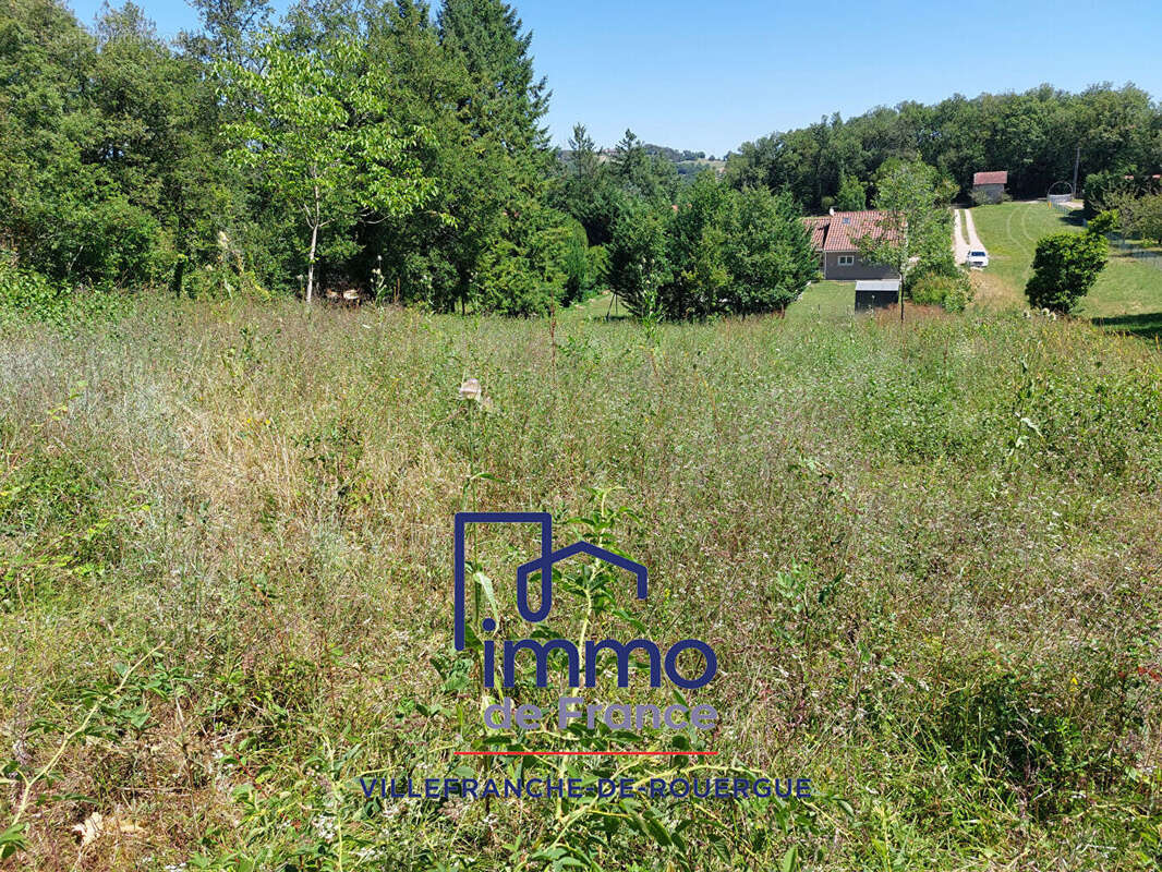 Terrain constructible 1596m² - photo 2