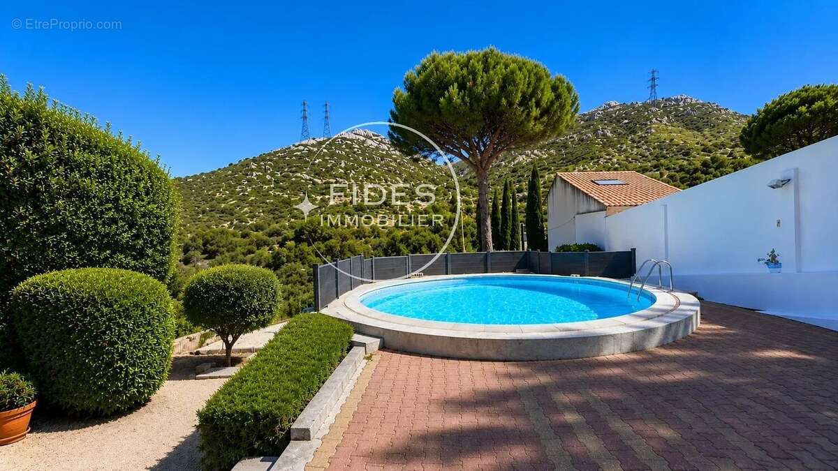 Maison à MARSEILLE-9E