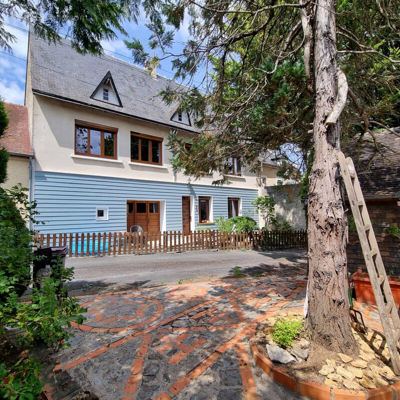 Maison à MONTGIVRAY