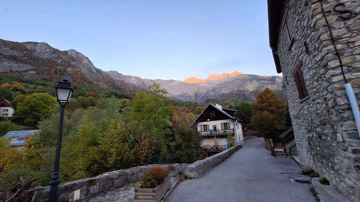 Appartement à ENTRAUNES