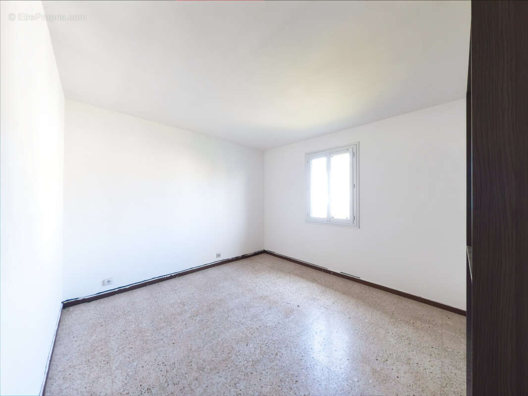 Maison à PEYROLLES-EN-PROVENCE