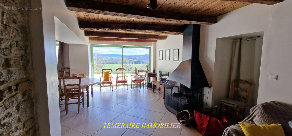 Maison à CHATILLON