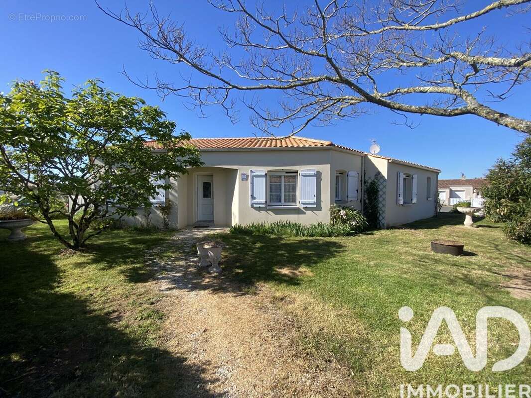 Photo 2 - Maison à TALMONT-SAINT-HILAIRE