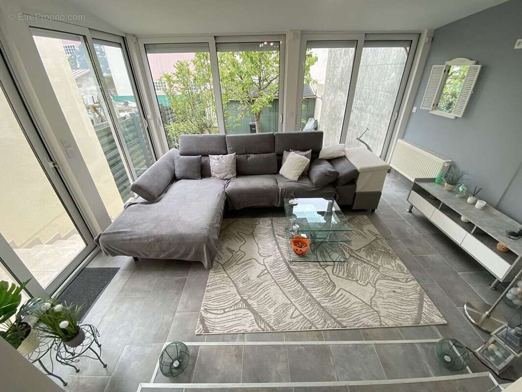 Maison Bondy Sud 140 m2  Jardin 4 chambres - photo 5