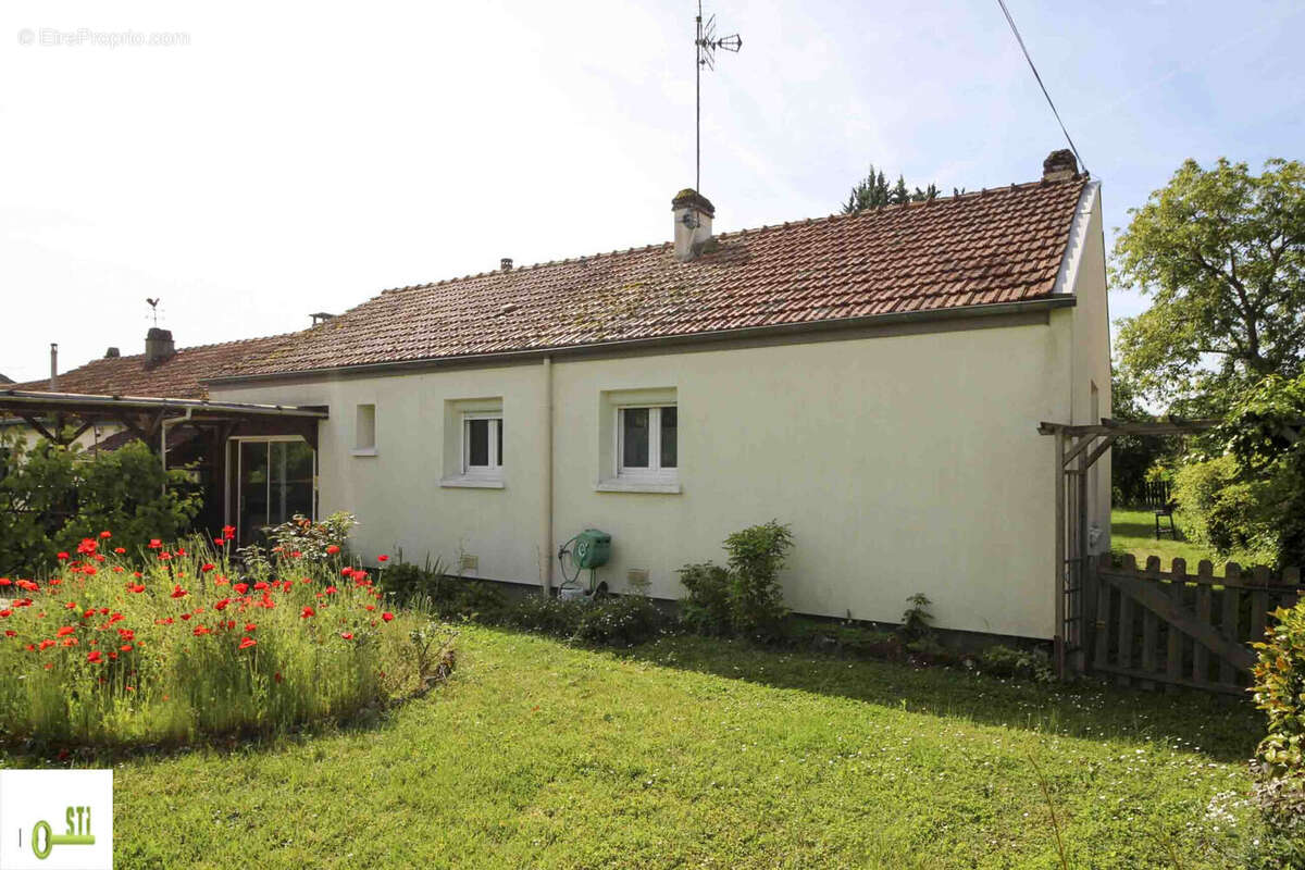 Photo 2 - Maison à AMILLY