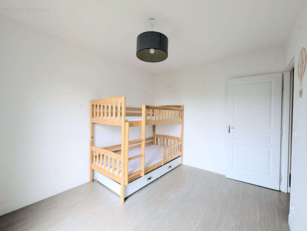 Appartement à MONTROUGE