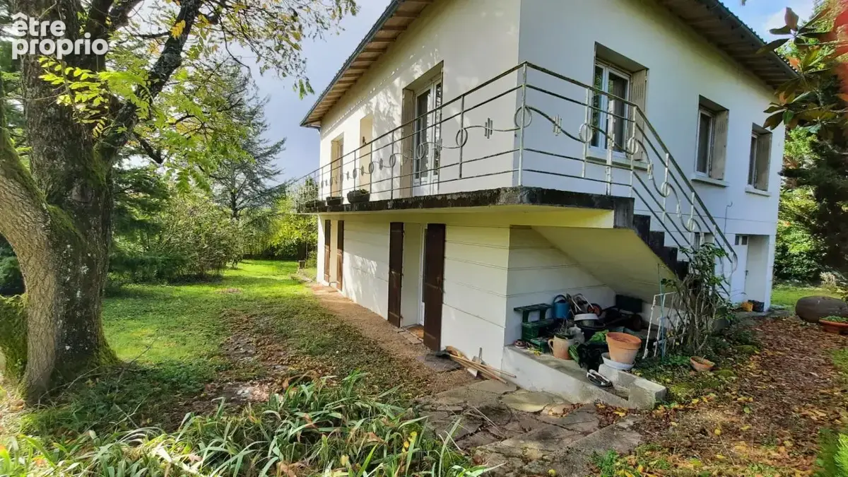 Maison 111m2 sur sous-sol complet 4 chambres Jonzac (17500) - photo 2
