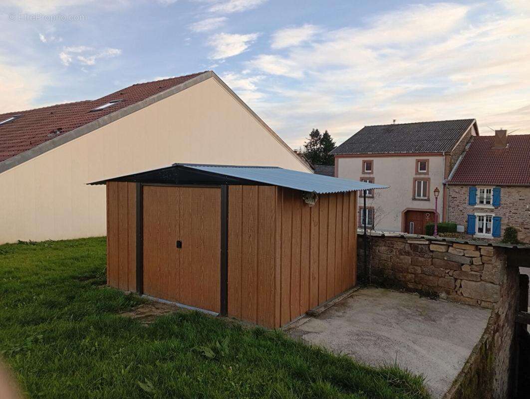 Maison à GRUEY-LES-SURANCE