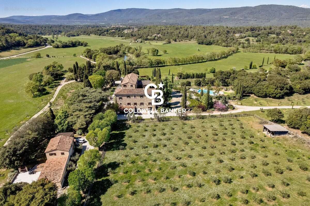 Maison à TOURTOUR
