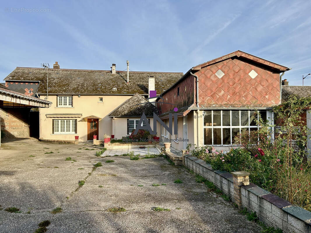 Maison à YERVILLE