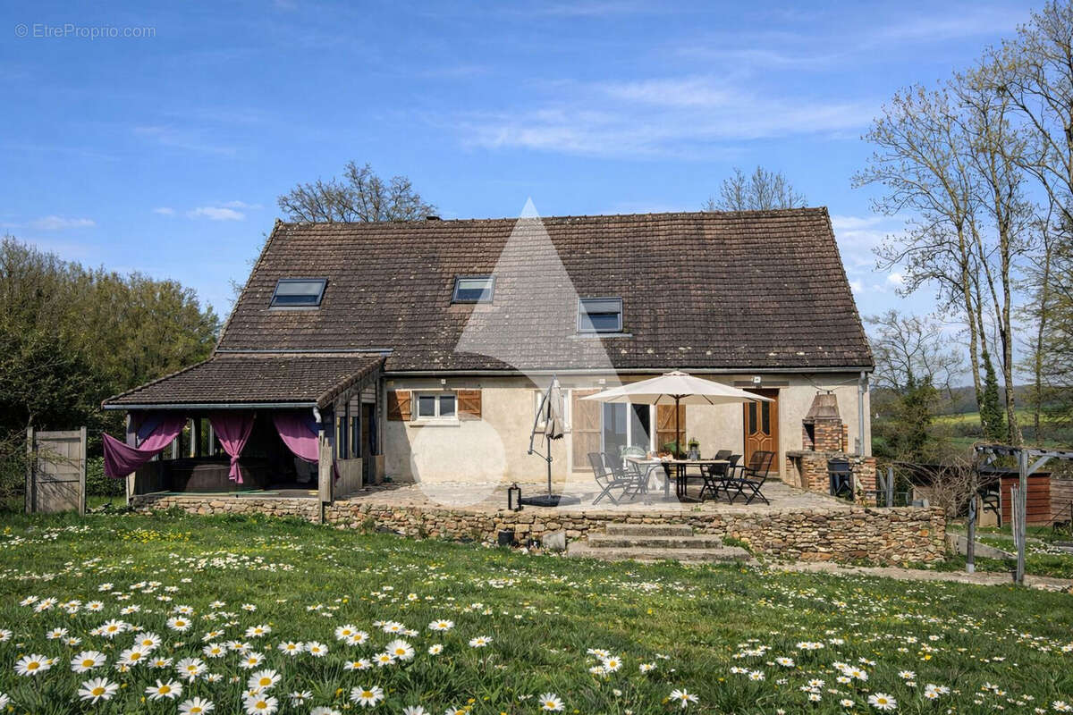 Maison à SABLONNIERES