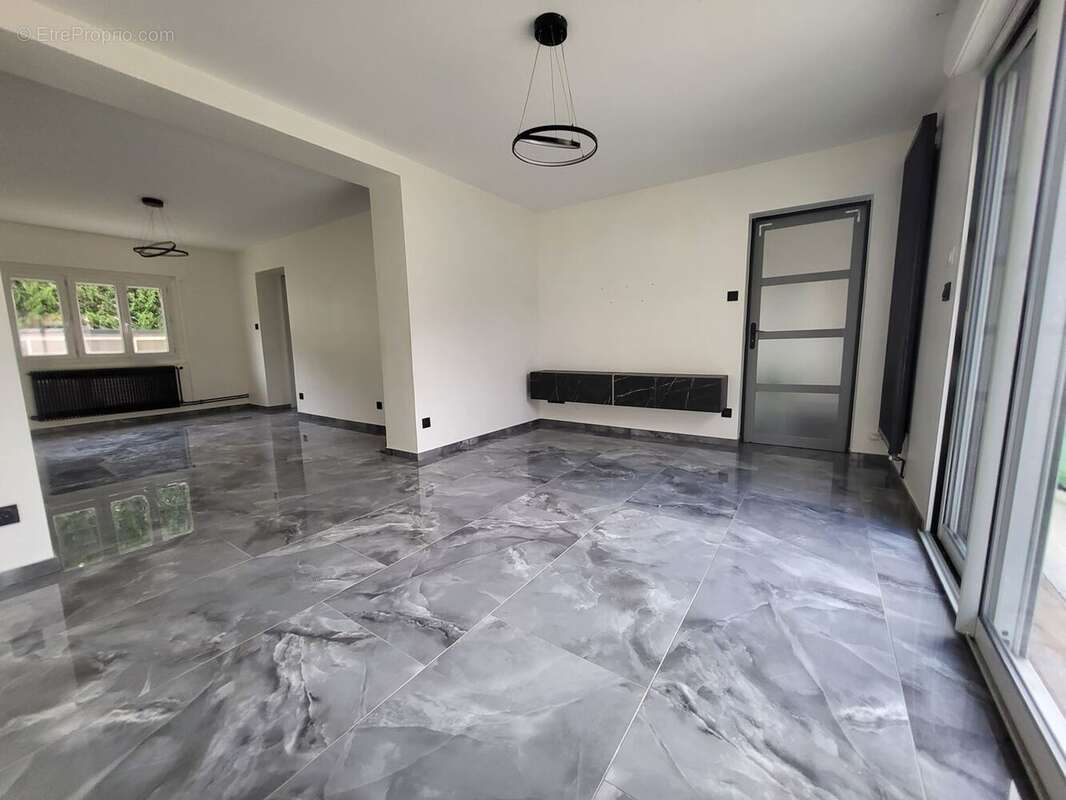 Maison à CHALON-SUR-SAONE