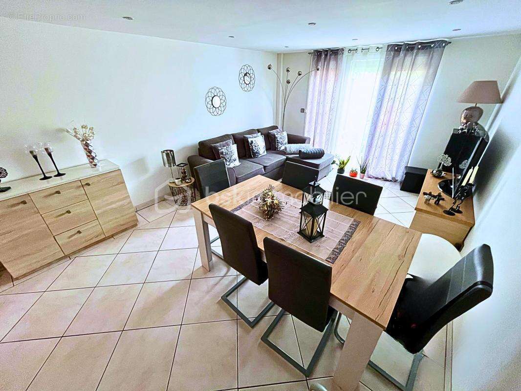 Maison à ROISSY-EN-BRIE