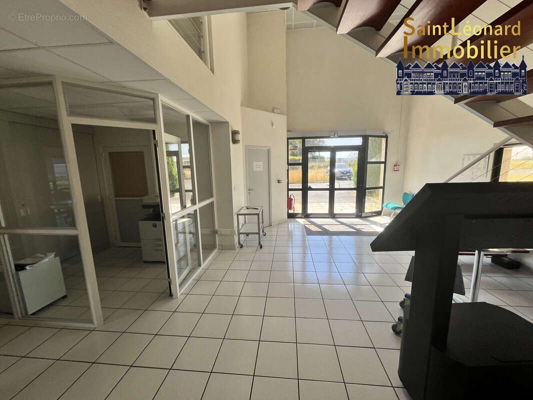 Commerce à MINIAC-MORVAN