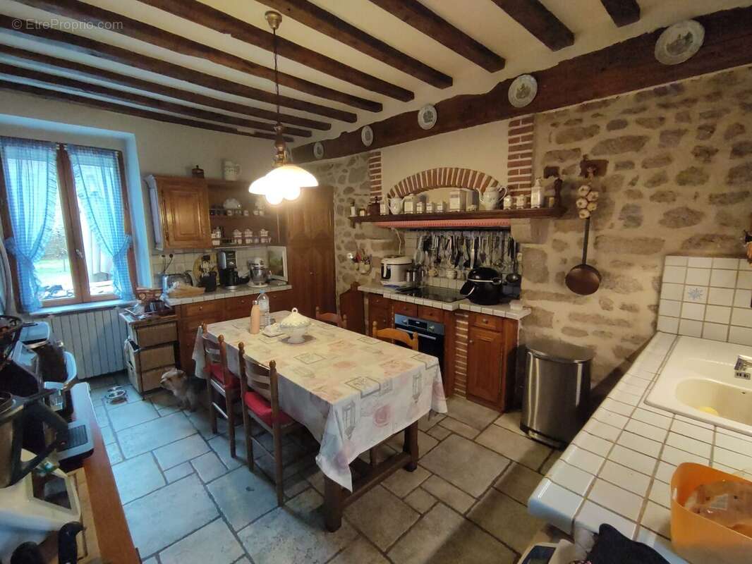 Maison à SOUS-PARSAT