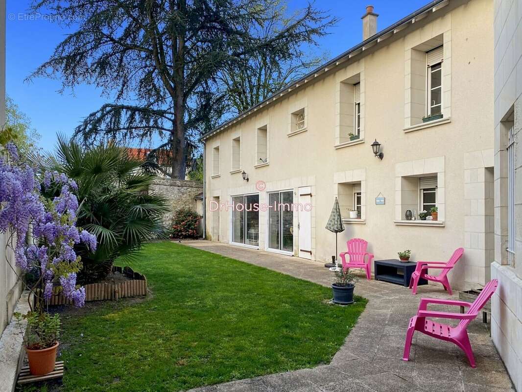 Maison à CHATELLERAULT