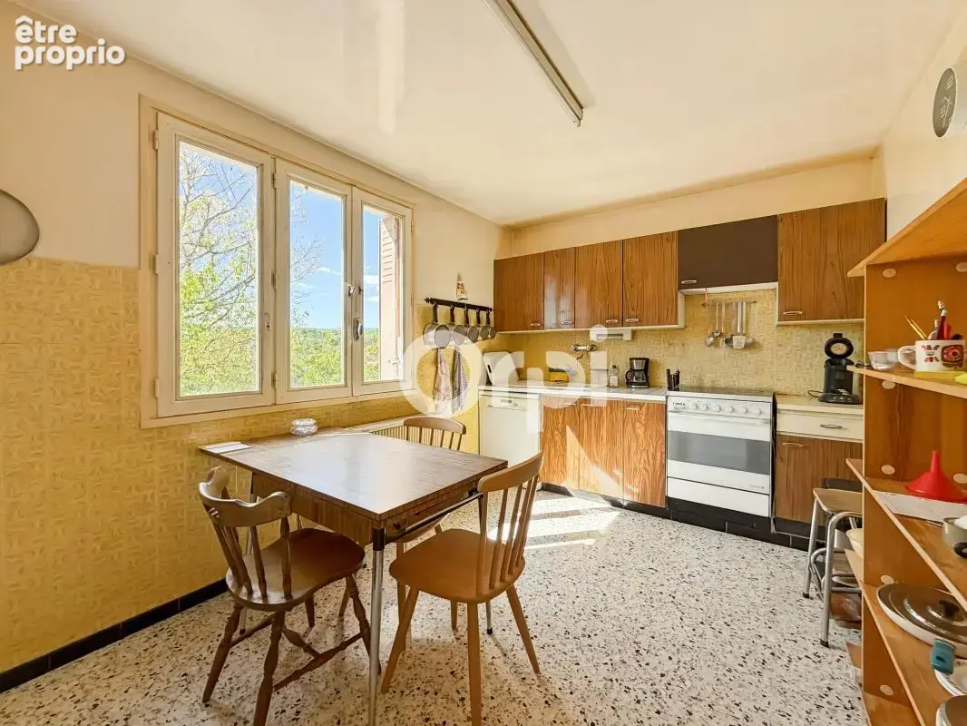 Maison avec 4 chambres et terrain de 4 247 m² à Ruoms - photo 9