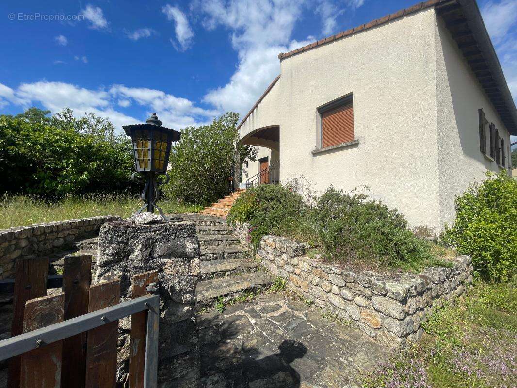 Maison à ROSIERES
