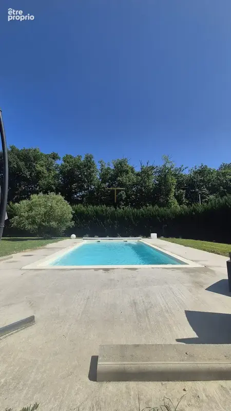 Maison en pierre 230m2 avec jardin, piscine, garage + un terrain constructible de 2000m2 - photo 4