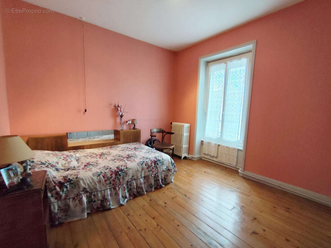 Maison à SAINT-RAMBERT-D'ALBON