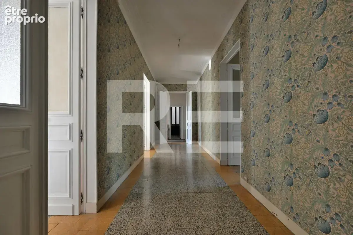 Appartement avec garage, cave et jardin quartier Révolution - photo 10