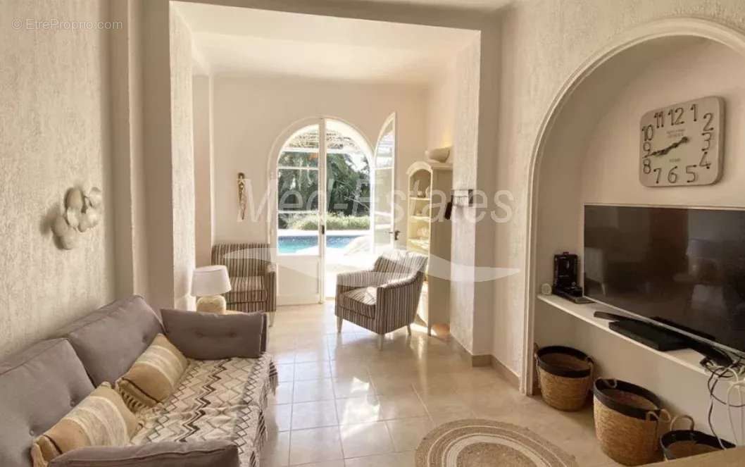 Maison à LA CROIX-VALMER