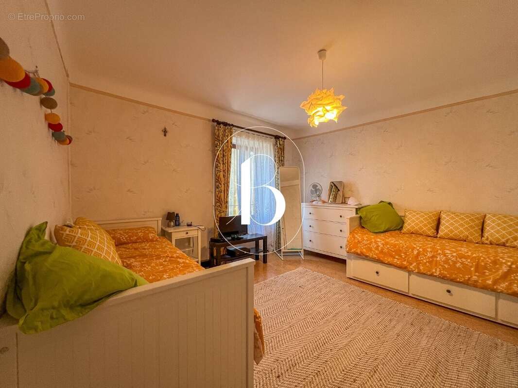 Maison à GOUDARGUES