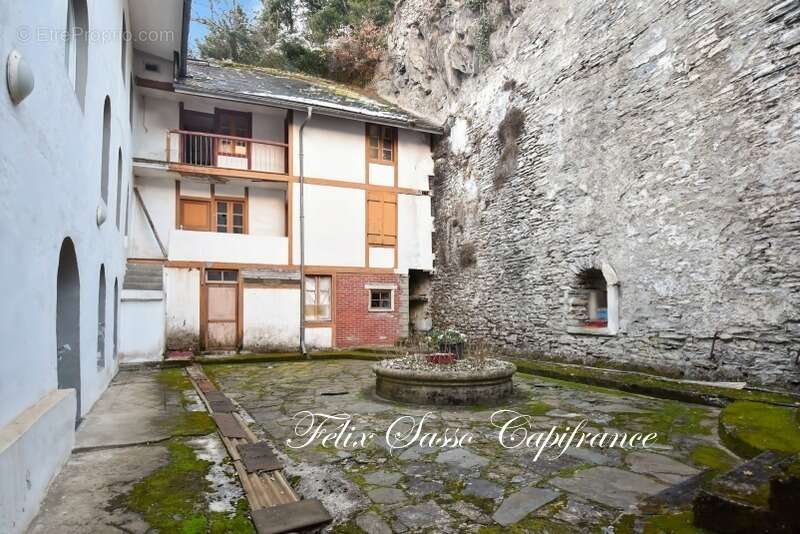 Appartement à LUZ-SAINT-SAUVEUR