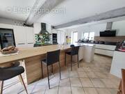 Maison à SAINT-PAUL-DE-VARAX