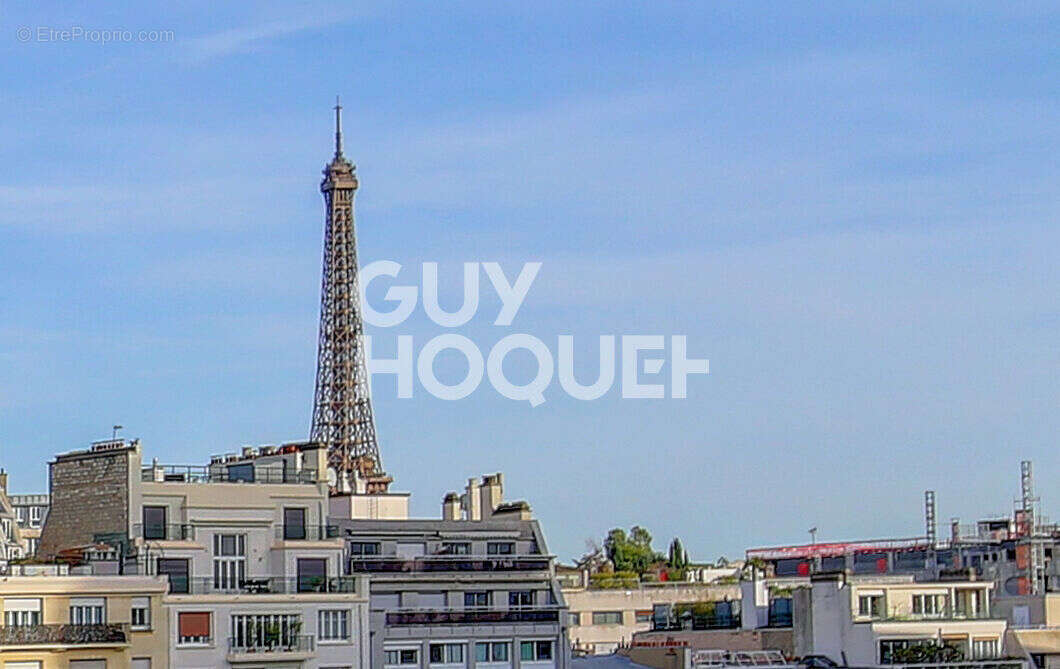 Appartement à PARIS-16E