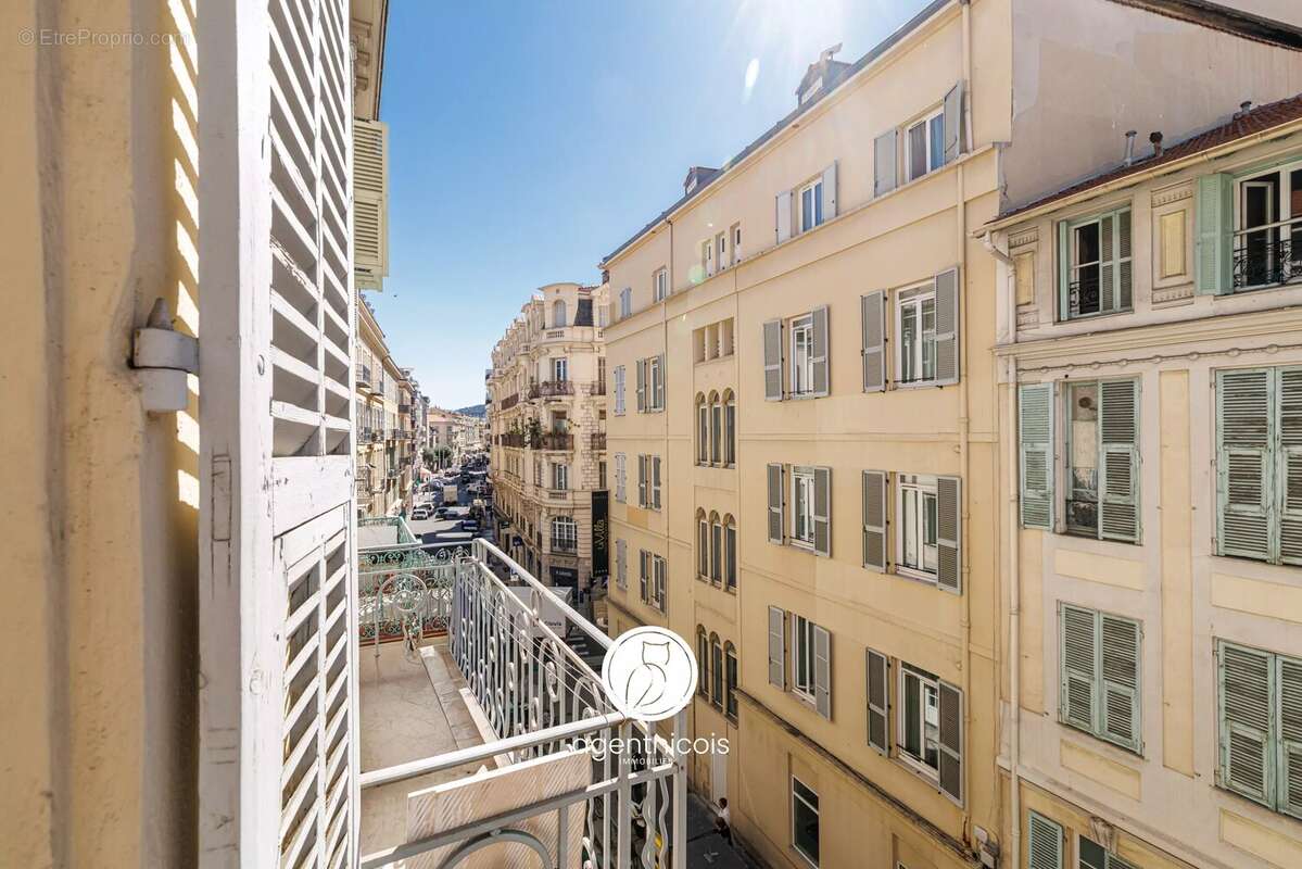 Appartement à NICE