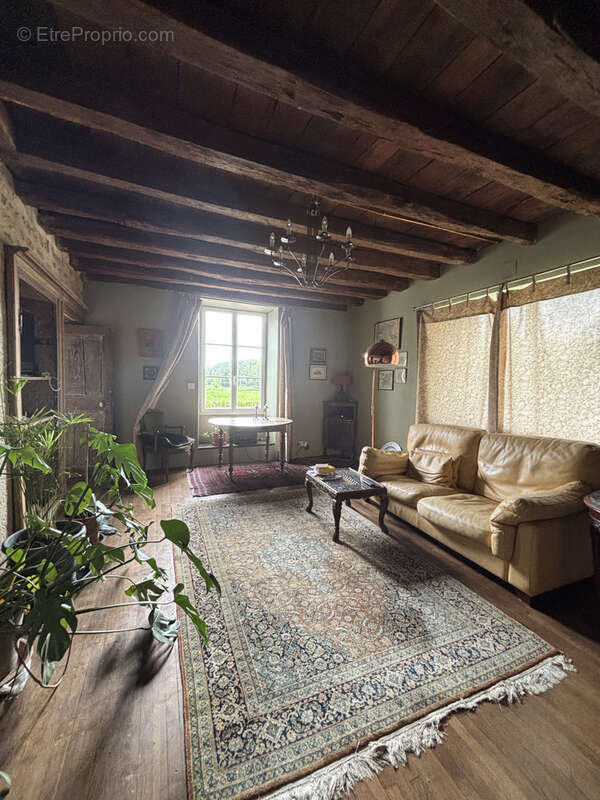 Maison à QUEMIGNY-SUR-SEINE
