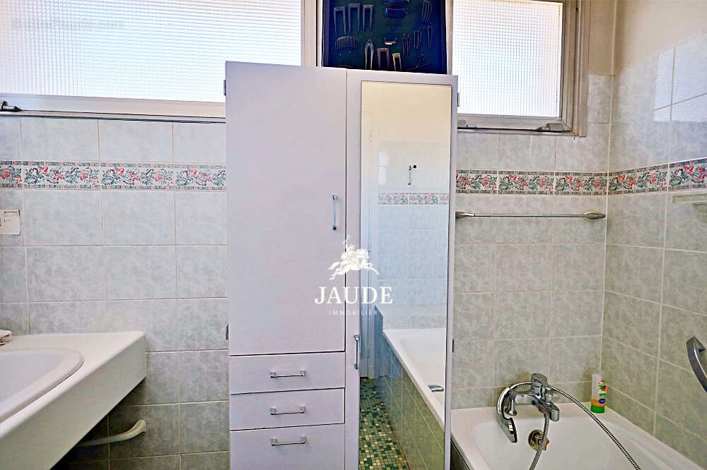 Appartement à CHAMALIERES