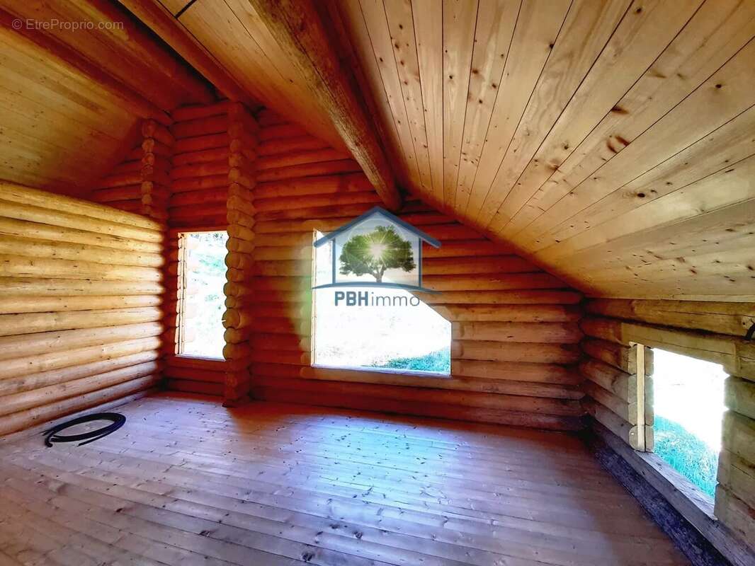 Maison à LA BOURBOULE