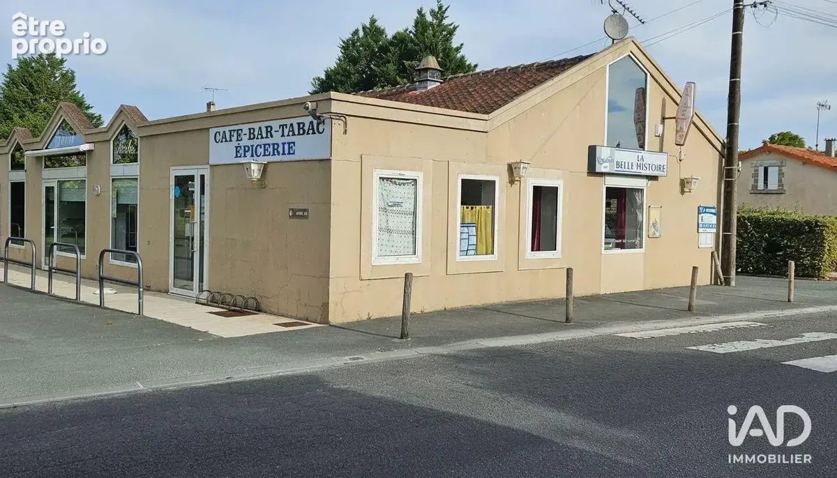 Photo 1 - Commerce à ARS