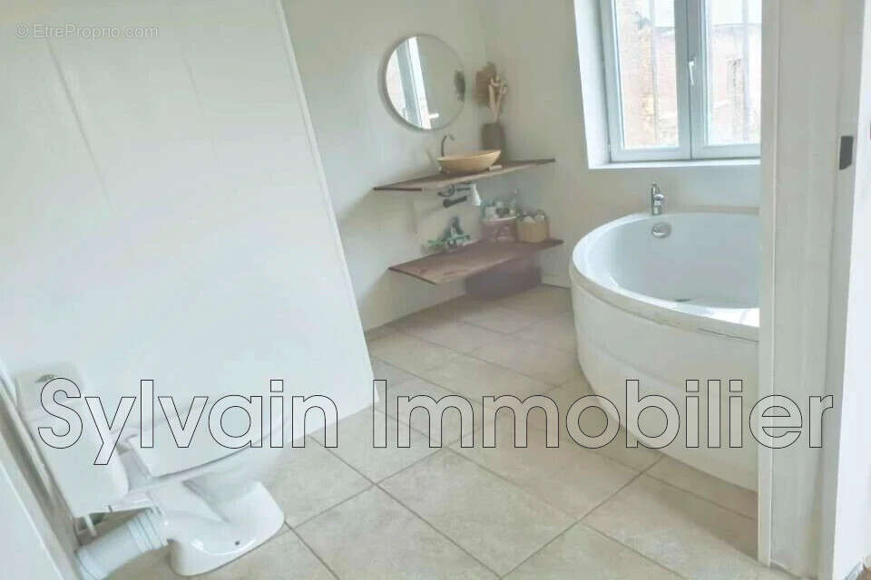 Maison à FORMERIE