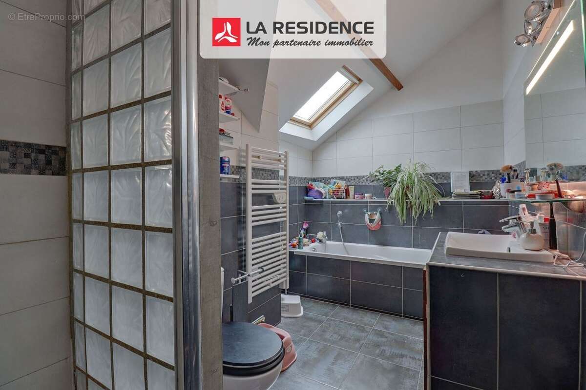 Maison 74 m² à Villiers-Saint-Frederic  - photo 8