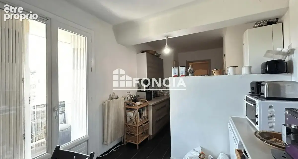 Saint-Martin - Spacieux FF4 en étage avec ascenseur - photo 8
