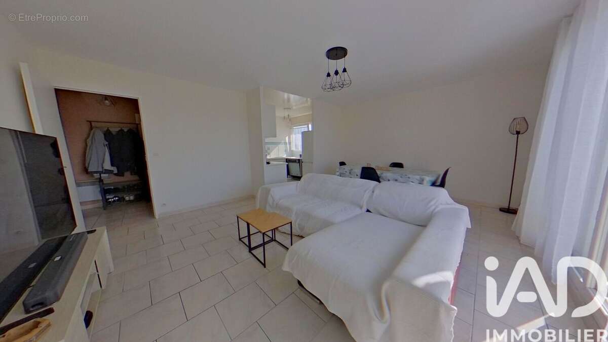 Photo 5 - Appartement à MOISSY-CRAMAYEL