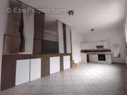   - Appartement à VILLEURBANNE