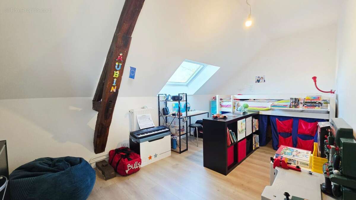 Bourges maison 5 pieces + appartement independant 2 pieces - photo 11