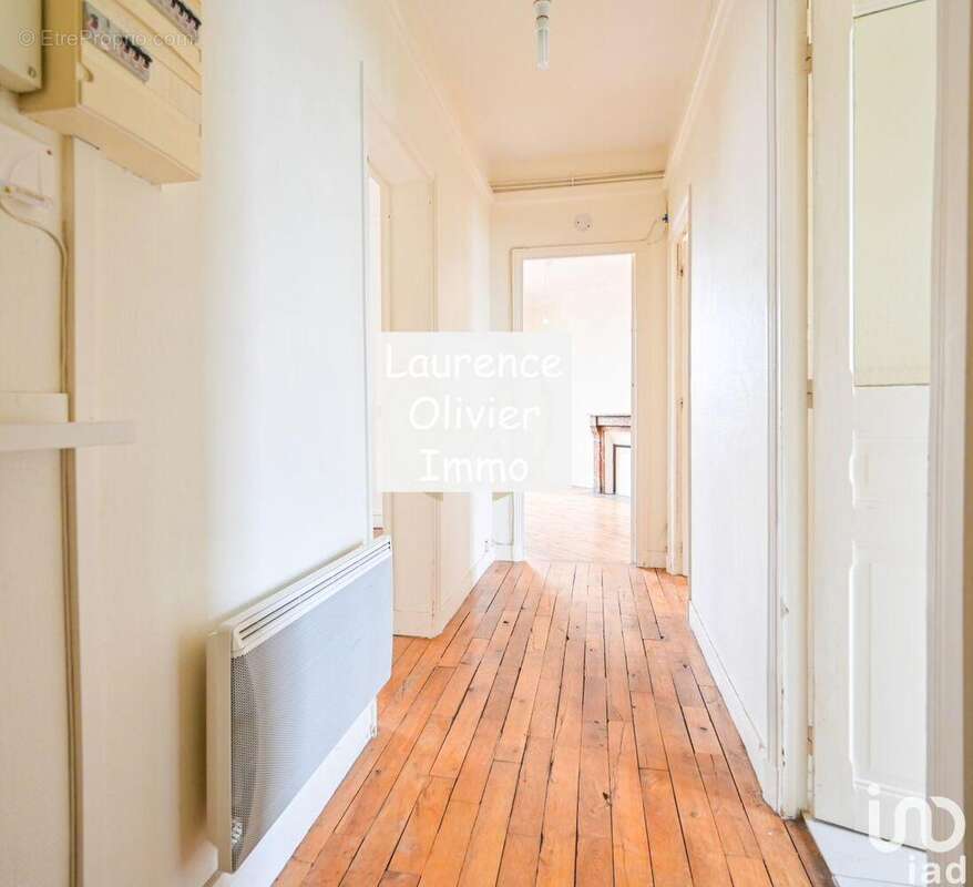 Photo 2 - Appartement à SAINT-MAUR-DES-FOSSES