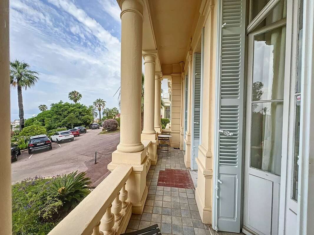 Appartement à CANNES