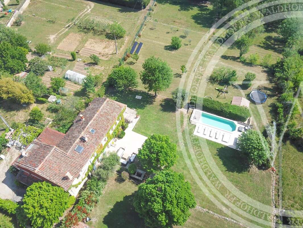 Maison à MOUANS-SARTOUX