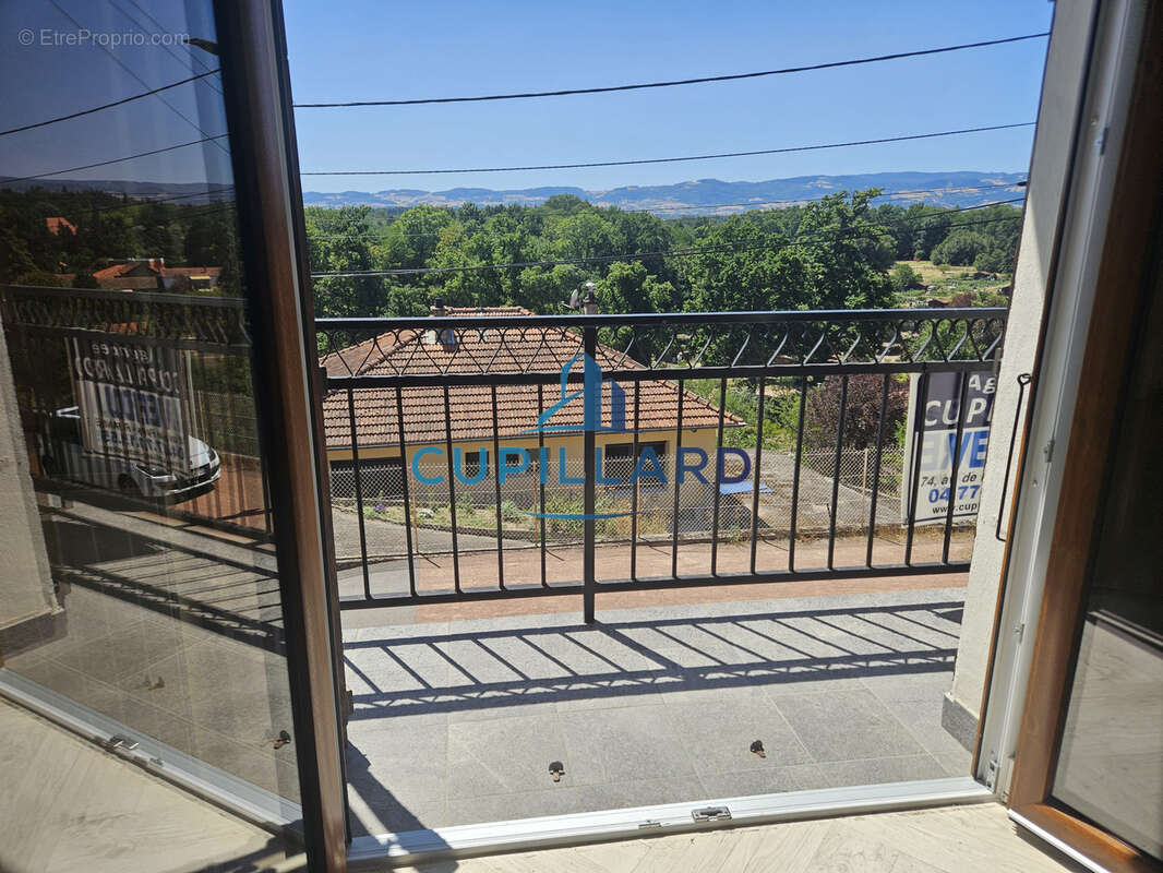 Appartement avec jardin, terrasse et garage, très jolie vue - photo 7