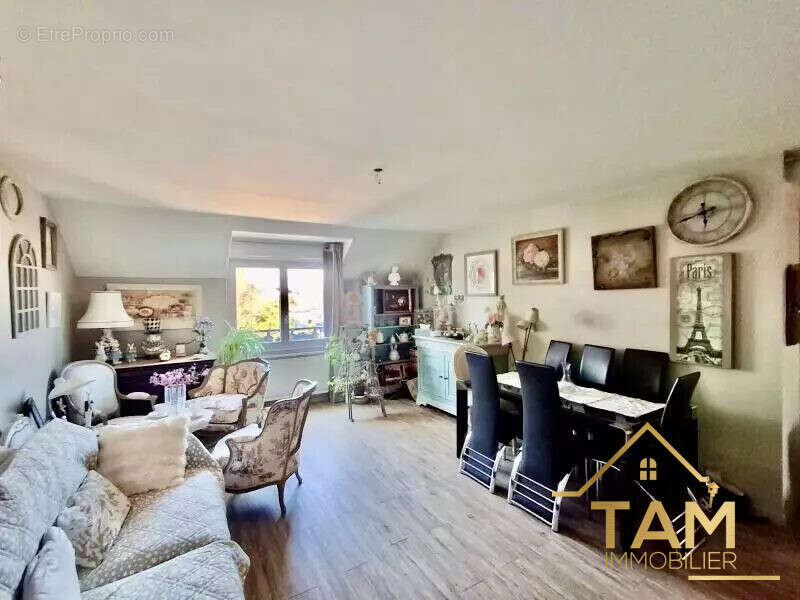 Appartement à BOIS-D'ARCY