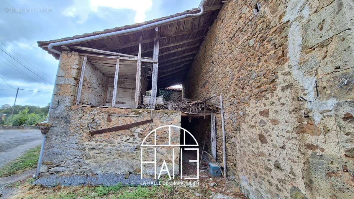 Maison 143 m² à Pressignac  - photo 21
